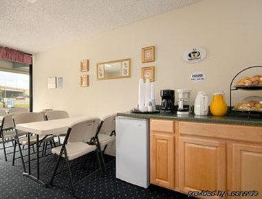 Super 8 Motel - Raritan Restoran foto